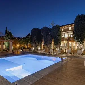 hotel-boutique-mirlo-barcelona.topbarcelonahotels.com/