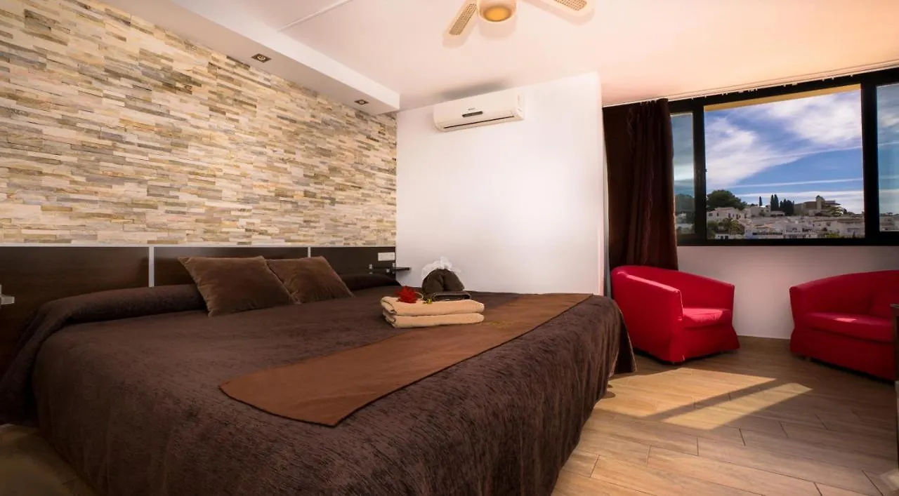 بيت ضيافة Hostal Casa Mercedes Nerja